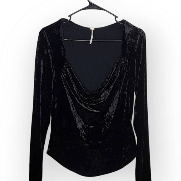 Free People Women's Perfect Date Top in Black size Large - Picture 2 of 8